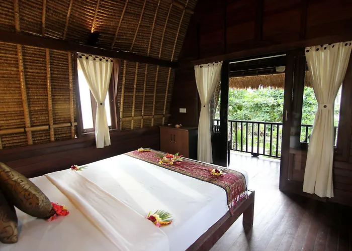 Secret Point Huts Nusa Lembongan