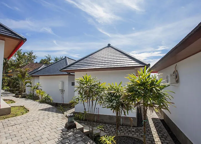 假日公园 秘密点小屋酒店 3*